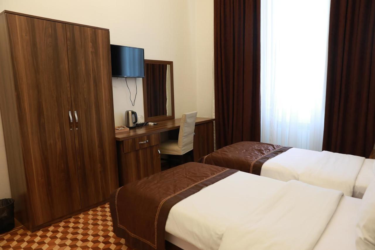 Malakan Hotel Bakú Exterior foto